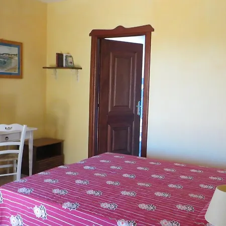 Oda ve Kahvaltı La Calendula 4*