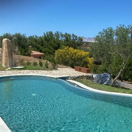 La Calendula Bed & Breakfast 4*