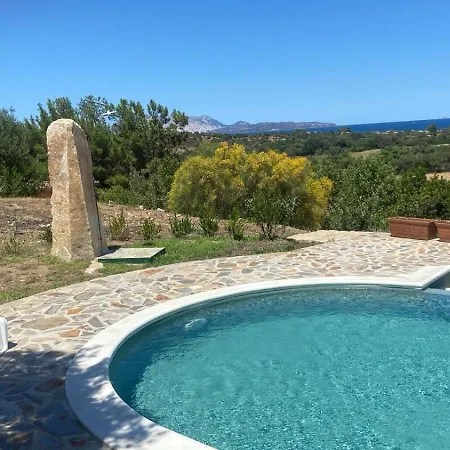 Oda ve Kahvaltı La Calendula San Teodoro (Sardinia)